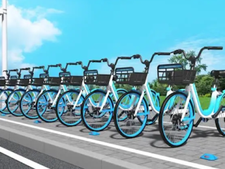 7旬老人被乱停共享单车砸到骨折 哈啰回应惹争议 协商陷入僵局 ！