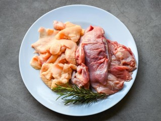 28岁准新郎食物中毒去世：生前疑食用变质鸡肉 ！