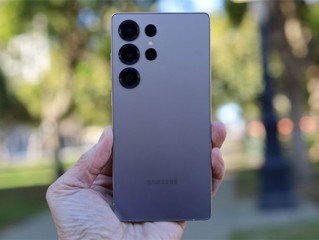 截胡高通苹果！全球首款2nm芯片来了：曝三星Exynos 2600本月量产 !