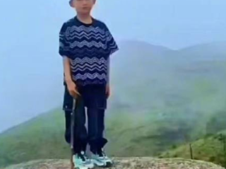 福建莆田8岁男童爬野山走失已8天 ！救援队：仍有生还可能 ！