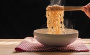 注意！外卖盒盛60℃以上食物会释放有毒物质 ！
