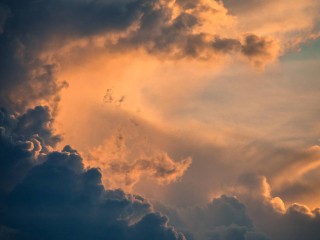 打雷闪电怎么产生的（雷电是一种怎样的自然现象呢） ！