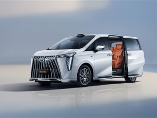 长超5米2的大七座MPV 广汽传祺向往M8宗师上市：26.99万起 ！