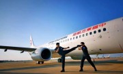 空保工资多少钱一个月（空中乘务员月薪待遇）