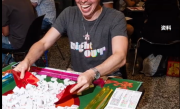 华盛顿一图书馆流行打中国麻将 每周 70 人必赴约 当地居民：这项活动超越了文化 !