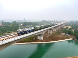 2000+公里沿长江高铁第一段：武宜高铁开始联调联试 ！