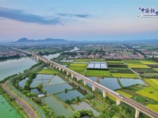 沪昆高铁杭长段成功跑出385公里时速：将常态化按350公里时速运营 !