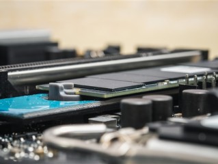 每秒1亿IOPS！铠侠与NVIDIA联手：比传统SSD快近百倍的固态硬盘要来了 直连GPU !