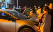 服务区4根充电桩20多辆车排队！有人插队后惊动蜀黍 ！
