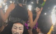 已致40人死 瑞士滑雪胜地酒吧火灾原因公布：室内燃放烟花 ！