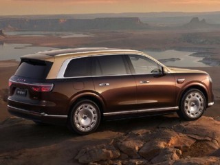 49.98万元起！全新一代问界M9系列72小时预订量突破25000台：同档最火SUV ！