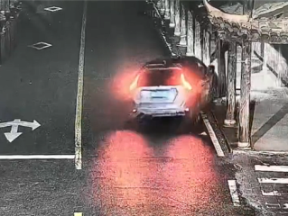 女子驾车坠河致5死引热议 家属发声：她已有十几年驾龄 ！