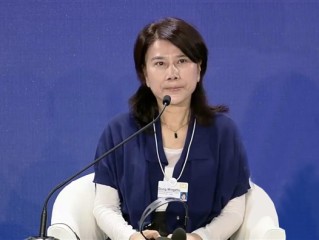 曾问雷军给股民分多少!格力营收下滑无妨 董明珠仍派发55.85亿现金分红 !