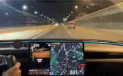 超200km/h！男子开特斯拉把市区道路当赛道 官方通报：刑拘 ！