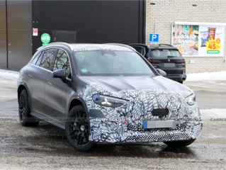 史上最强GLC登场！奔驰AMG纯电SUV谍照曝光：动力高达900马力 ！