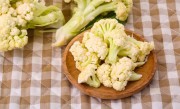 菜花焯水应掌握的时间（烫菜花的最佳时间掌握）