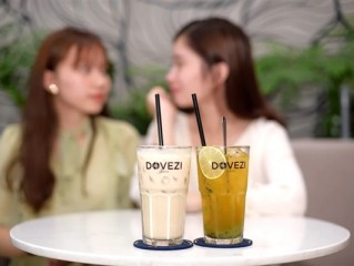 大学生实付2元点外卖奶茶 被陌生女子拿走后报警 最后调解获赔10元 ！
