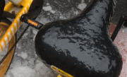 冻雨再现！武汉人醒来发现自行车座结冰：气象部门提醒 ！