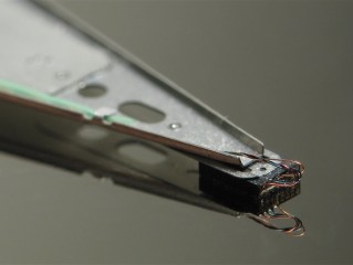 东芝率先验证12碟装HDD硬盘：40TB容量27年上市 !
