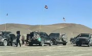 28人驾18辆越野车非法闯入罗布泊：民警4小时成功截停 !