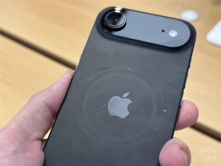 用几个小时就满身划痕！苹果回应iPhone 17机身磨损严重 !
