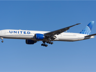 政府停摆 无薪上班的空管不足！美国40个主要机场运力下周起将削减10% !