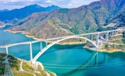 跨径超600米！世界最大跨度拱桥建成通车：位于广西 !