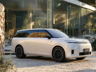 路虎揽胜既视感 小鹏全尺寸SUV非官效果图出炉：一眼高级 ！