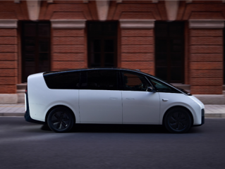 理想高管:此前交付的140万台理想汽车从未本身原因自燃 这次大意了 !