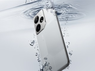 真我Neo8入网：首发三星1.5K 165Hz高刷屏 ！