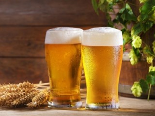 世卫组织呼吁提高含糖和酒精饮料价格：健康税可改善公共健康 ！