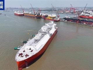 造船业皇冠上的明珠！我国自主建造最大LNG运输船交付：总长298.8米 !
