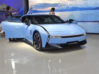 赛道超越小米SU7 Max！全新纯电轿跑小鹏P7上市：21.98万起 !