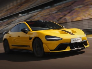 小米高管：50万以上豪车市场每卖出3辆纯电车就有一辆SU7 Ultra !
