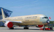 全球最长直飞航线要来！空客首架A350-1000ULR飞机下线：可从悉尼直飞至伦敦 ！