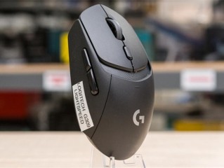 罗技鼠标广告引众怒 店铺收到多条差评：后悔买了 ！