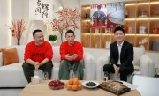 刘德华在董宇辉直播间唱恭喜发财：《红毯先生》60万张电影代金券抢空 !