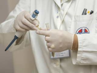 百万一针的抗癌药有望首次纳入商保：主要用于白血病、淋巴瘤 !