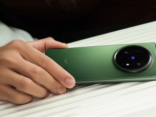 果粉眼中的最佳折叠屏！vivo X Fold5完美连接苹果设备 !